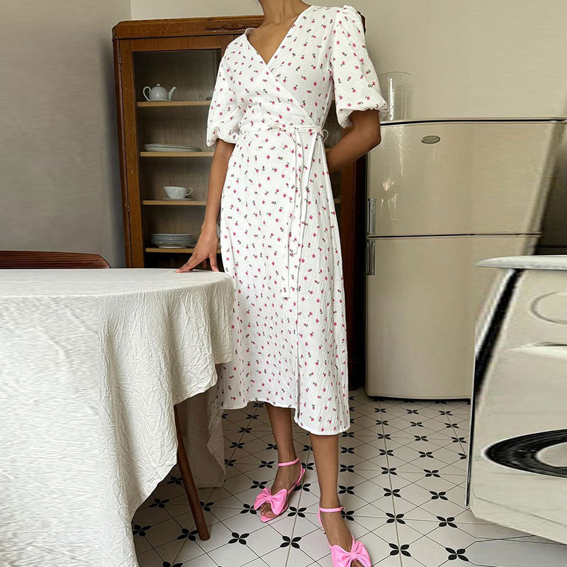 New Summer Floral Print Waist A-line Dress Sexy Women's V-neck Lace Up Beach Dress 2024 Fashion Puff Sleeve Slim Fit Long Dress
