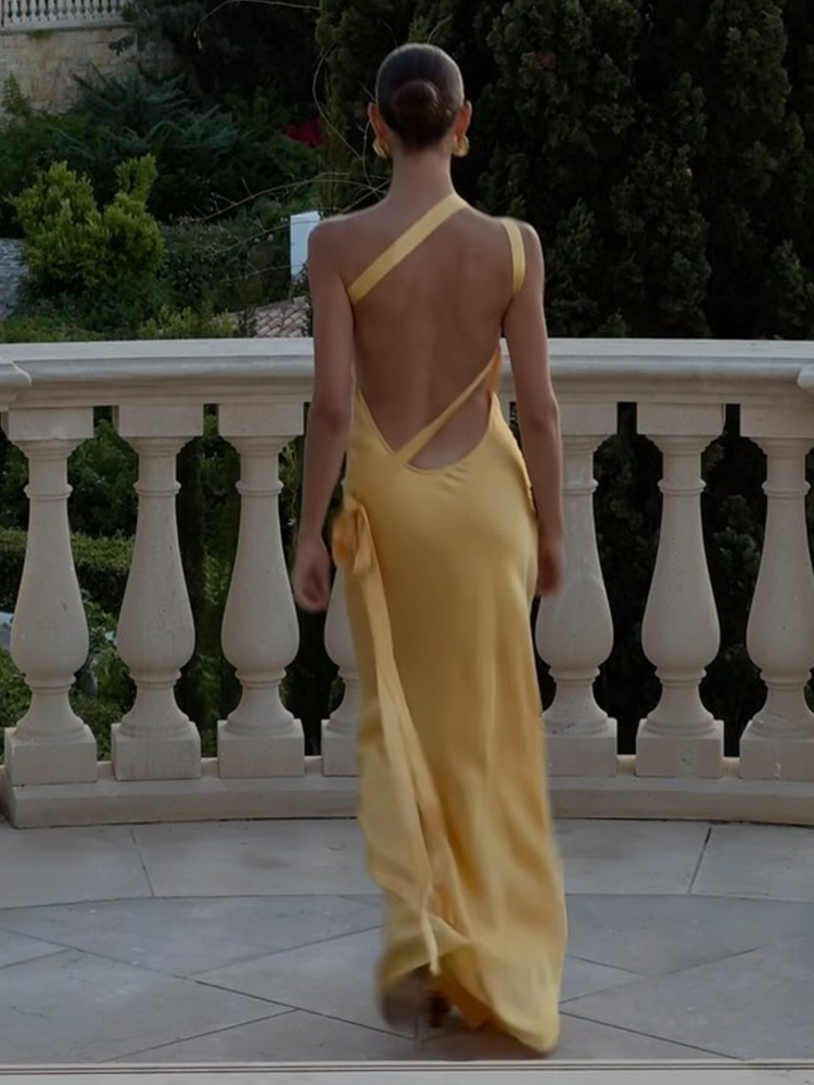 Sexy Solid Backless Stain Dress Women Elegant Diagonal Collar Sleeveless Maxi Robes 2024 New Summer Female Evening Dresses