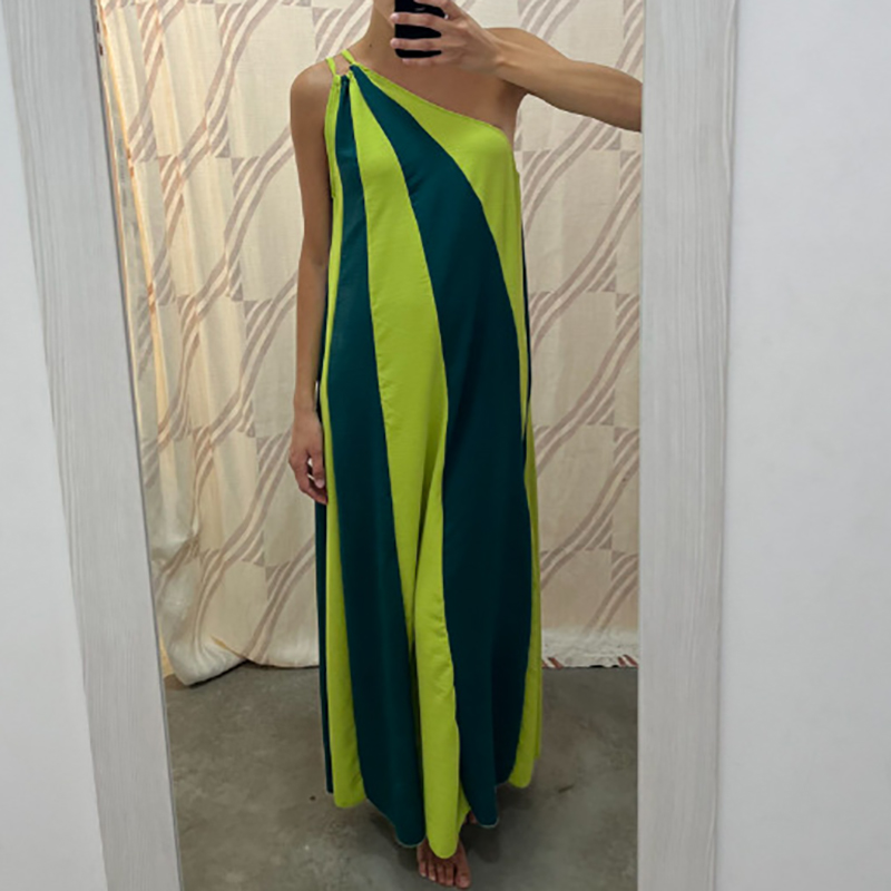 Summer Fashion Contrast Color Patchwork Long Dress Sexy Diagonal Neck Asymmetric Beach Dress Ladies Off Shoulder Holiday Dresses
